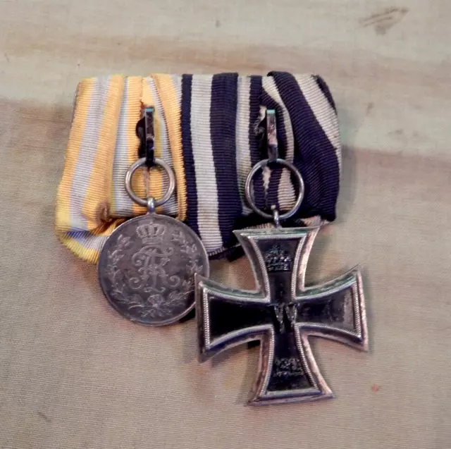 WWI Imperial German Army, Iron Cross Medal w/ WWI German Friedrich August Medal