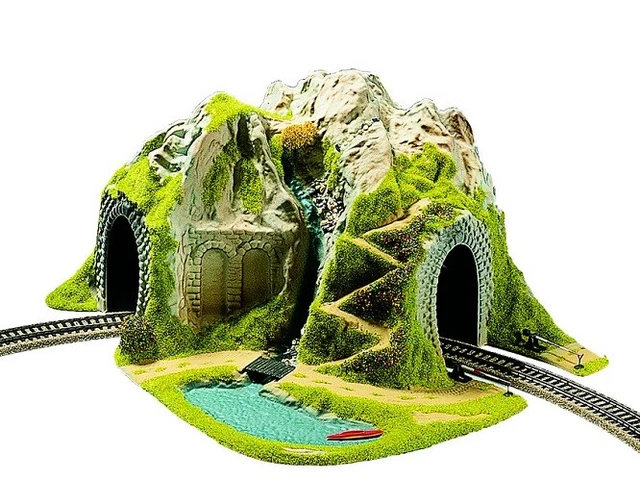 thumbnail image 2 of Noch 05130 H0 Scale Corner Tunnel – 1-Track Curved, 41x37cm, Model Railway Landscape, 1:87 2 of 3