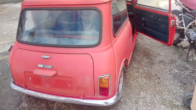 Austin Mini  1000 5