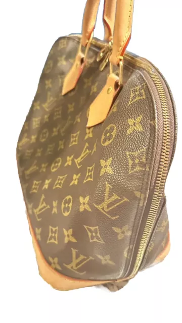 Louis Vuitton On My Side MM – Now You Glow