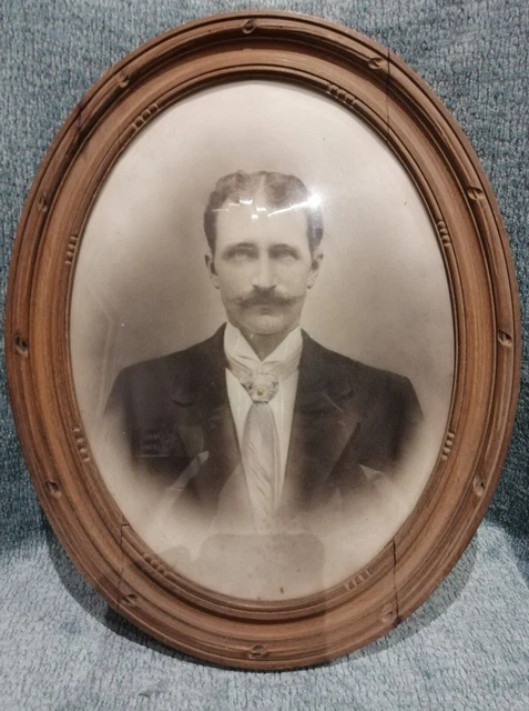 Cadre Photo Ancien Fait Main En Bois - Style Antique Avec Photo D'époque