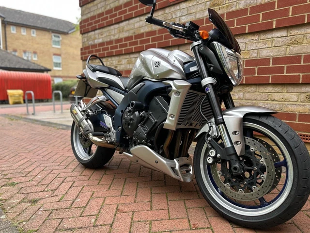 2007 07 YAMAHA Fz1 N Lovely Bike. 2 900.00 PicClick UK