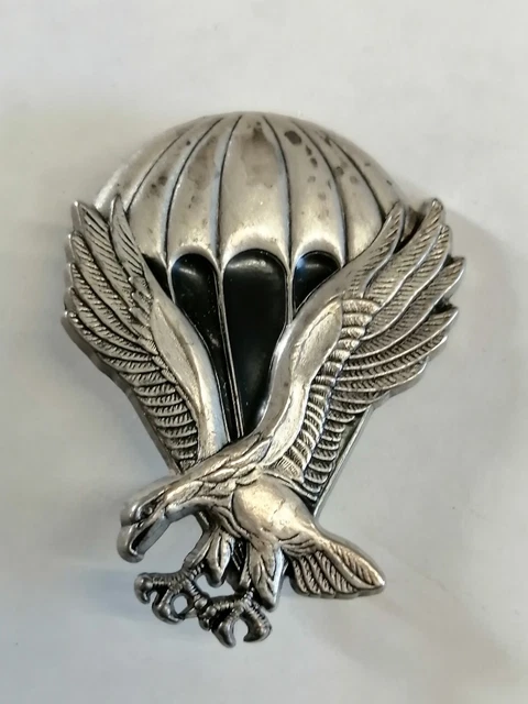 Motos - Pin's Militaire, Gendarmerie MOTARD DE LA GARDE REPUBLICAINE