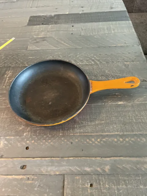 ORANGE/Red VINTAGE Cast Iron Pan with Handle Brand Unknown dc7