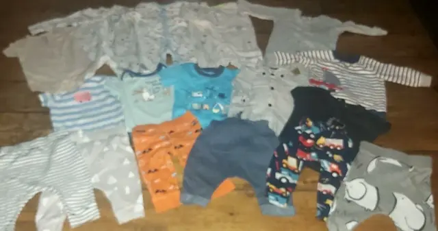 Bundle Baby Boys Clothes Vests/Tops/Bottoms/Babygrows Age 3-6 Mths 17 Items