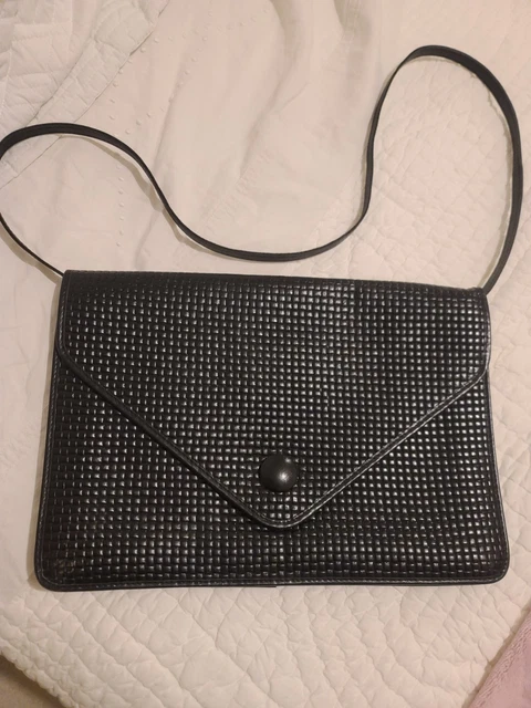 Sac Pochette Main Cuir Noir SABRINA - Motif Cuir Gaufré, Taille Moyenne, Anse Courte - Occasion TBE
