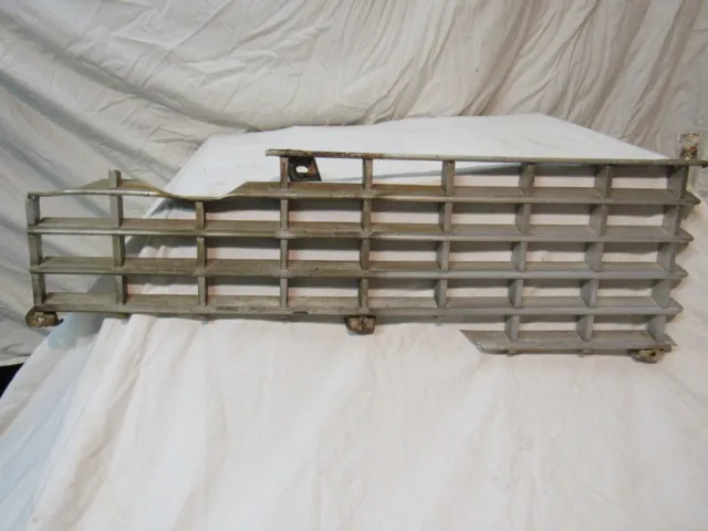 1959 PLYMOUTH Sport Fury, Fury, Belvedere,Savoy, Plaza PASSGR SIDE GRILL SECTION