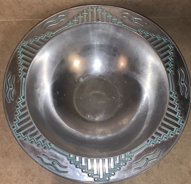 Wilton Armetale Large 14.5”x3.5”Serving Bowl Native  American ZIA Pattern