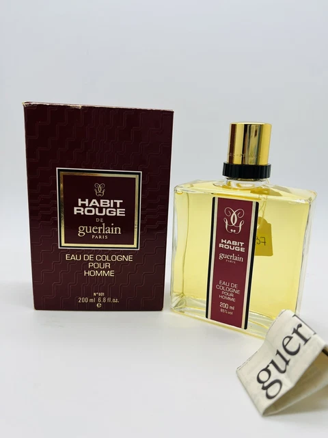 Habit rouge vintage 2025