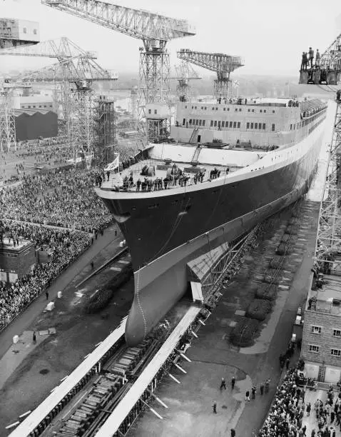 Rms Queen Elizabeth 2 At Clydebank In Scotland 1967 Old Photo