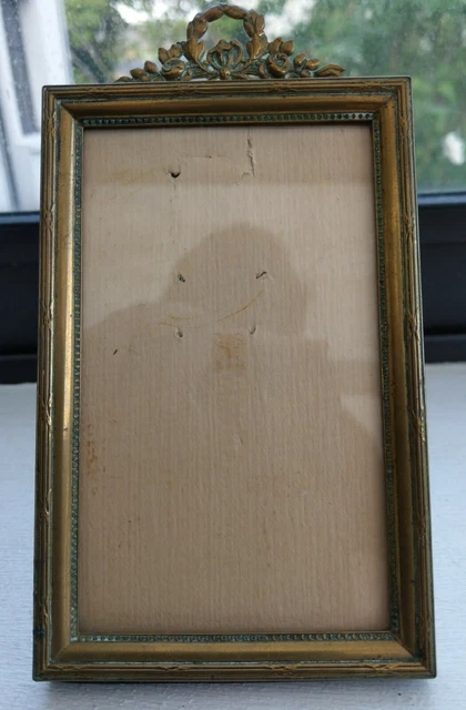 Un cadre photo en bronze doré fin XIXème siècle