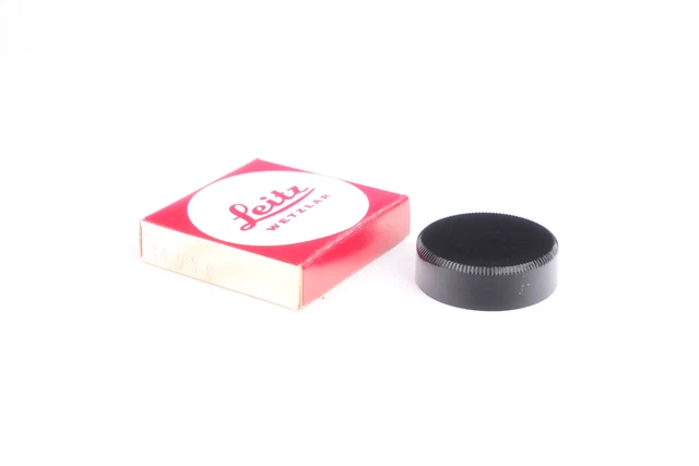 Bague à iris pour fixation d'objectif photographique avec sa planchette