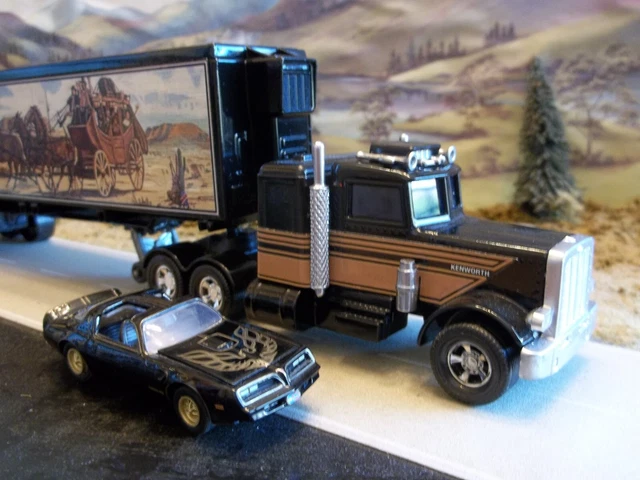 Hot wheels smokey 2025 and the bandit truck