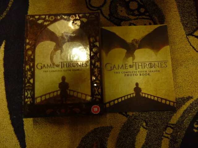 GAME OF THRONES Complete Season 5 Fifth Series PHOTO BOOK  Region 2 DVD