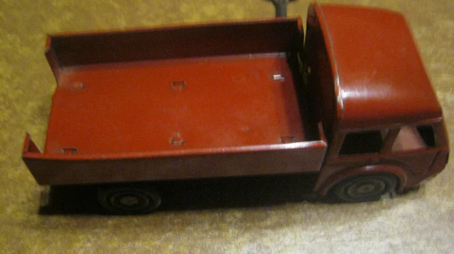 JOUET ANCIEN TOLE rare camion militaire Renault Berlier 120 CV CIJ