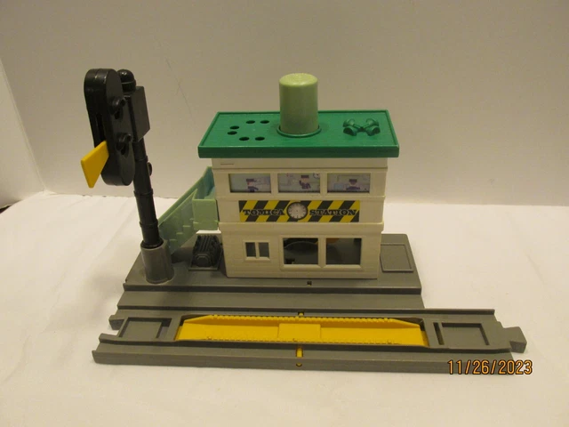 Signal Switch Tomica Station Thomas Trackmaster