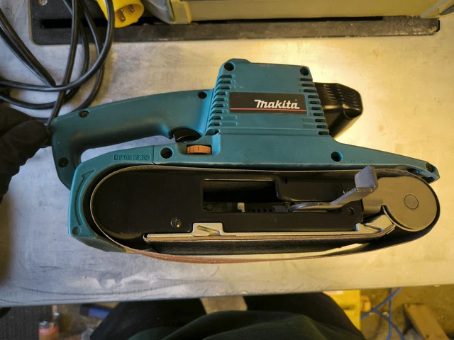 Makita m9400 store toolstation
