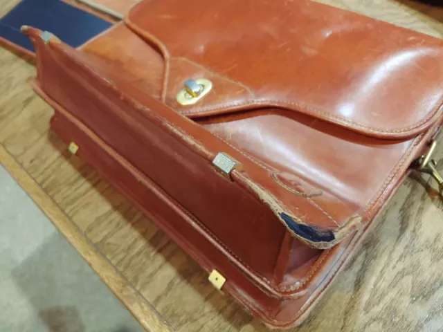 Vintage Hartmann Belting Tan Leather Retractable Handle Portfolio