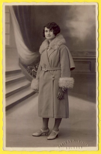 cpa photo card of PALMARIUM in BOURGES (Expensive) young woman fashion in 1931