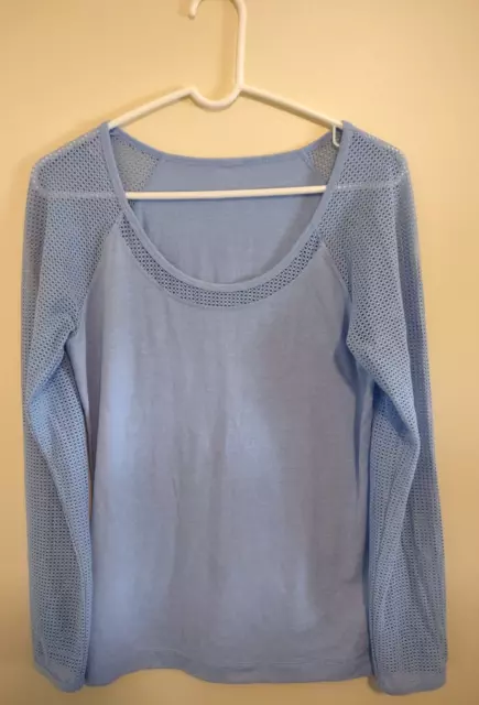 Lorna Jane Womens Top - Long Sleeve - Light Blue - Size Tag Removed