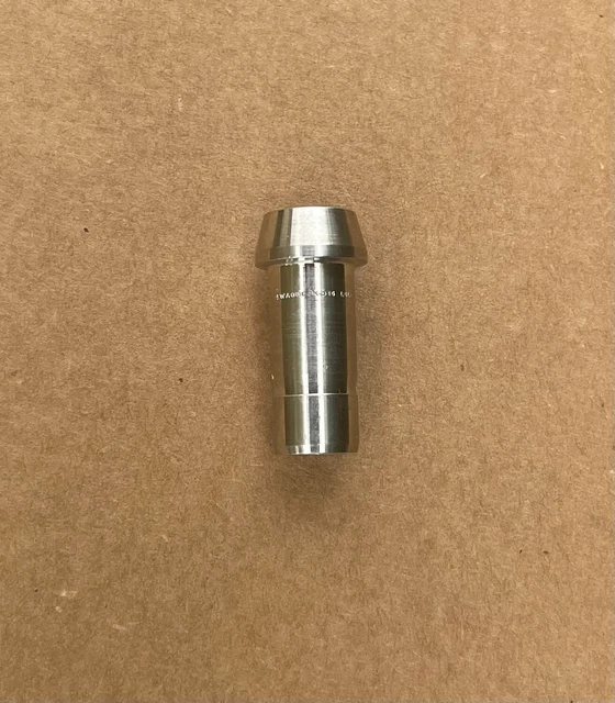 Swagelok  3/8" Stainless Steel Port Connector SS-601-PC   New