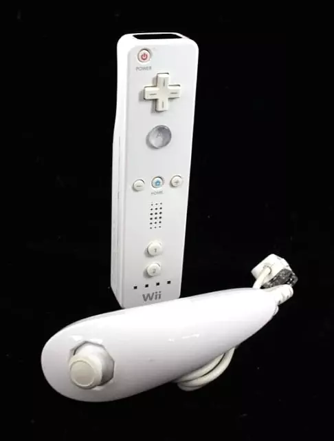 Genuine, Official Nintendo Wii Remote Controller + Nunchuck (White) [RVL-003]