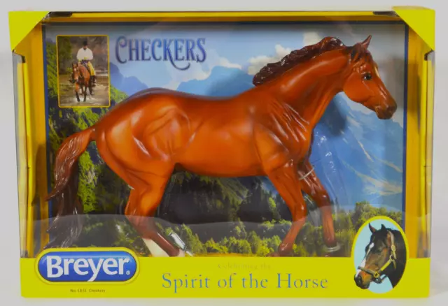 Breyer Traditional Horse Checkers #1831 Quarter Horse Chestnut, Mountain Trail 1