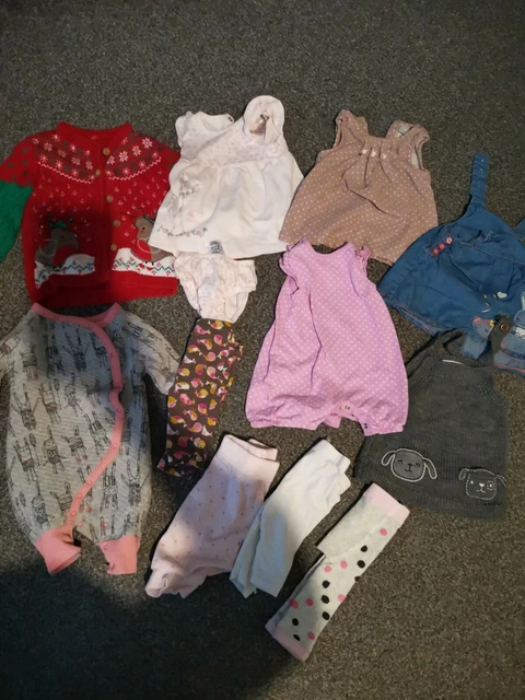 12 X Baby Girls Clothes Bundle.. 0-3 Months