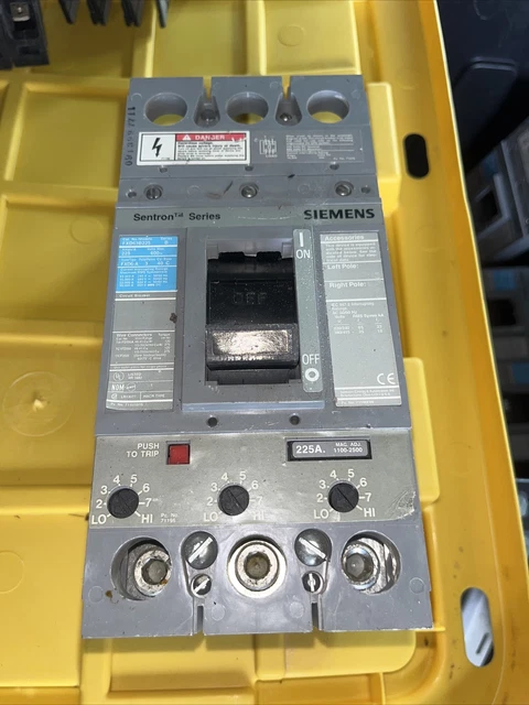 Siemens Sentron FXD63B225 Circuit Breaker 225 Amps