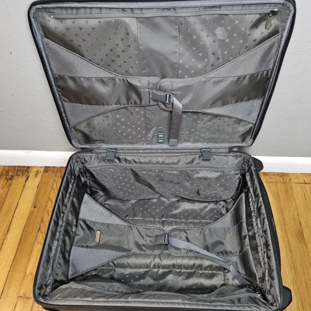 Tumi Alpha 2 Expandable 24” Wheeled Nylon Travel Luggage Trip Suitcase 22024D4 10