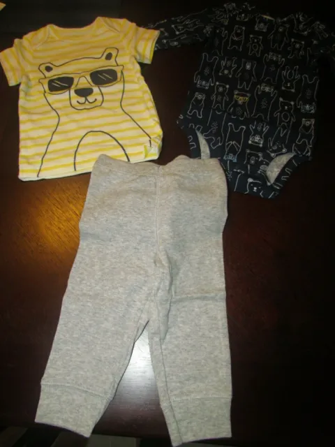 Boys Carter's NWT 3 piece set with shirt, pants, and bodysuit size 6 months