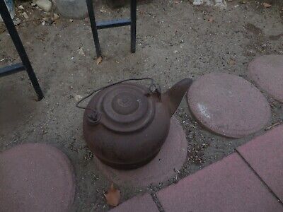Antique Heavy Duty Cast Iron No.8 Stove Top Coffee/Tea Pot Kettle With Swing Top
