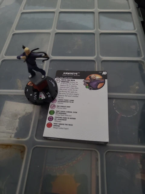 Hawkeye 067 Heroclix  Marvel Avengers/Defenders War Chase with card