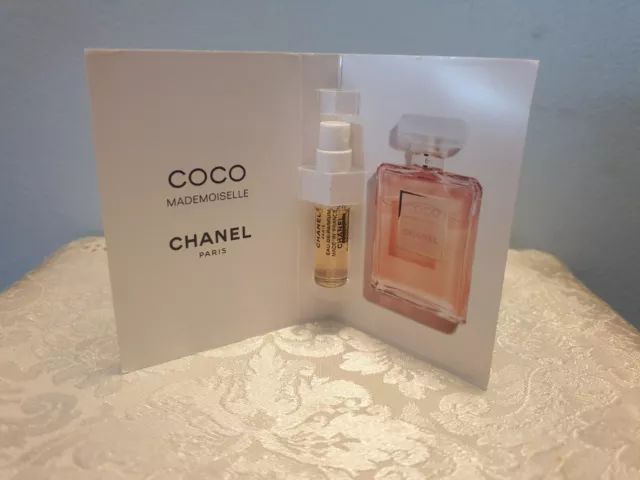 Chanel , coco Mademoiselle 1,5 ml  eau de parfum spray
