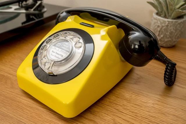 Vintage-1970s-Retro-GPO-746-Dial-Telephone.webp