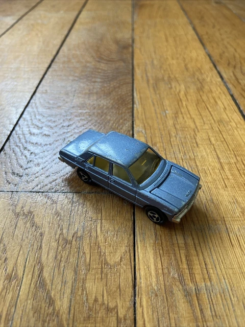 VOITURE COLLECTION BURAGO bburago boite Peugeot 405 Safari t16 cod