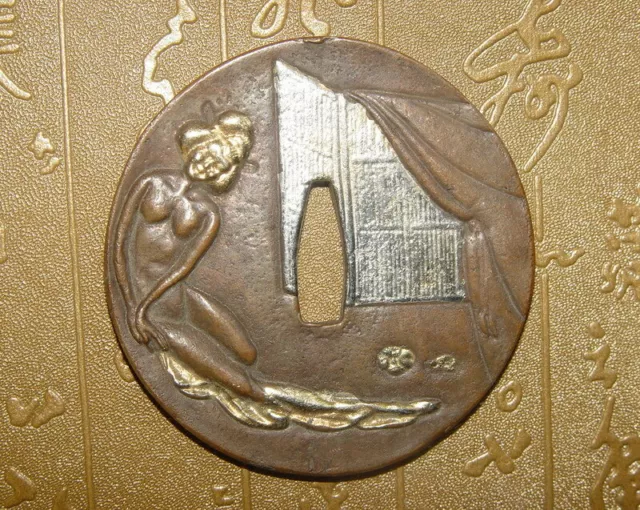 alte Japanische Samurai Katana Tsuba mit Nackt Weiblich Muster, aus Kupfer & ...