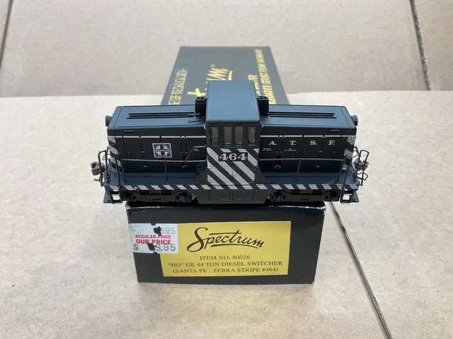 Bachmann H0 - Locomotive diesel (1) - Mélangeur GE 44 tonnes - Série Spectrum - Santa Fe - Catawiki