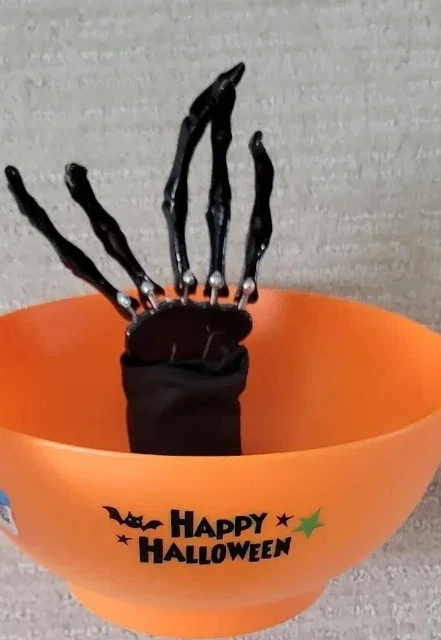 GEMMY SKELETON HAND CANDY BOWL Animated Talking MOTION ACTIVATED