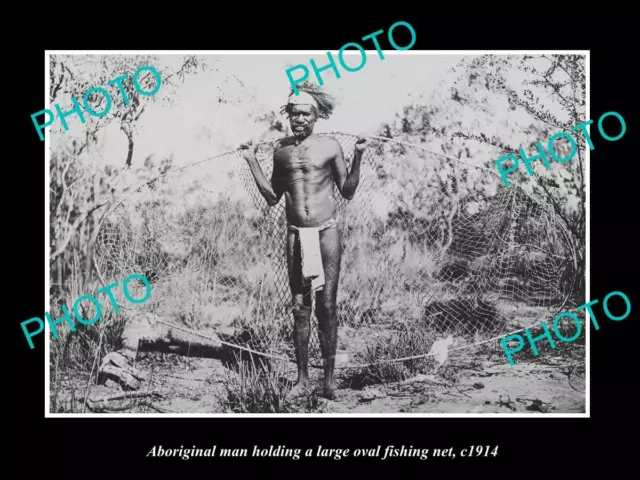 OLD POSTCARD SIZE PHOTO OF ABORIGINAL MAN WITH A FISHING NET c1914