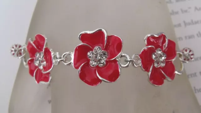 New OOAK Christmas Flowers Crystal Beads Magnetic Clasp Bracelet