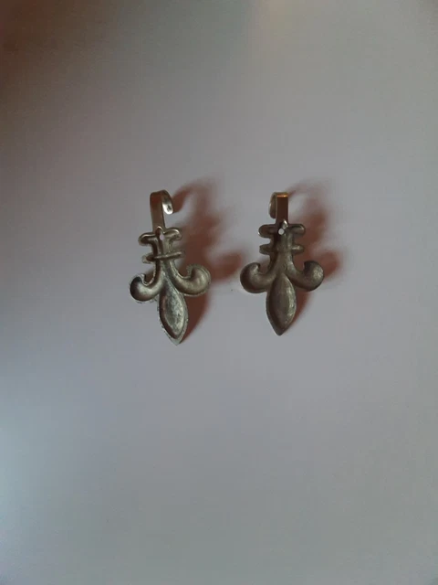 Vintage pair of 2 French brass wall coat hat hook Fleur de lys bronze gold color 10