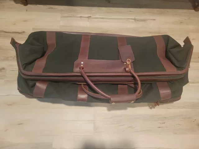 NEW Vintage Orvis Canvas & Leather Battenkill Rolling Duffle 38"