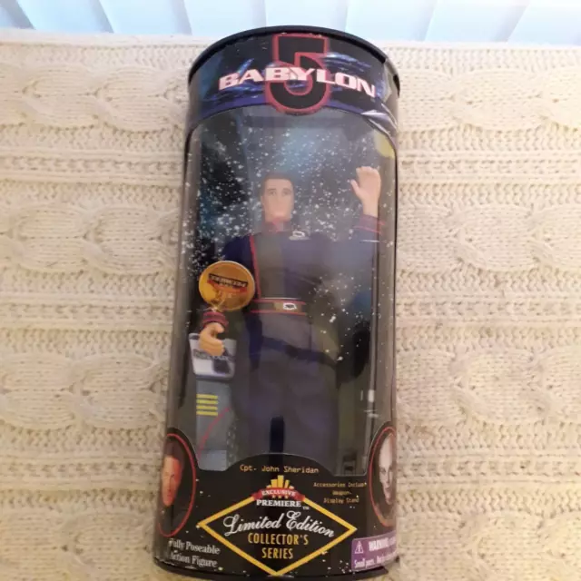 Exclusive Premiere 9" Babylon 5 Captain John Sheridan Action Figure