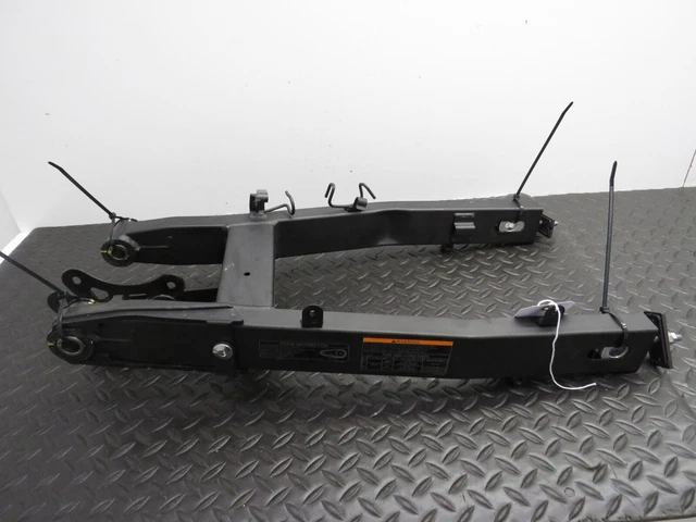 18-22 Kawasaki Ninja Ex 400 Ex400 Oem Swingarm & Linkage Nice!!! 33001-0681-18R