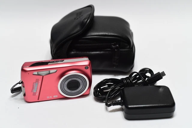 Kodak EasyShare M575  14.0 MP Digital Camera w/Case-Black Battery 8GB SD Card