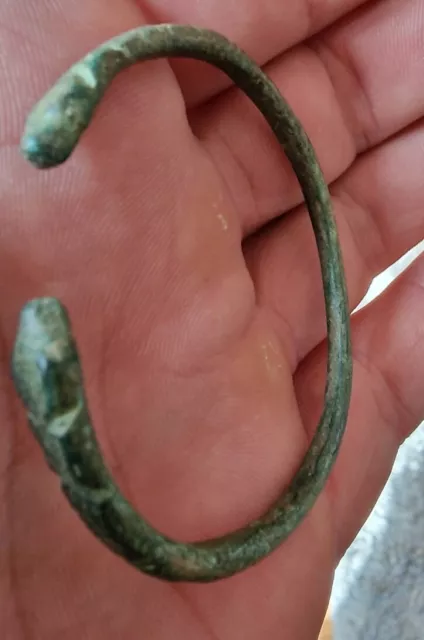 Ancient Roman Bronze bracelet , ANIMAL HEADS , 10.87g , 50mm