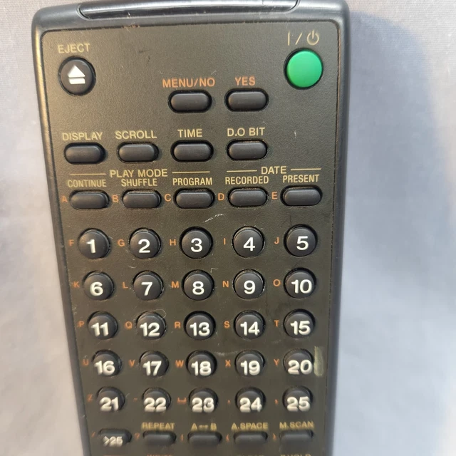 ORIGINAL SONY RMD17M MINIDISC DECK ORIGINAL FERNBEDIENUNG RC149 EUR