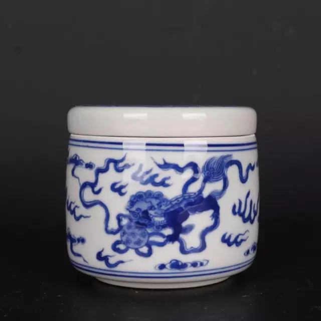 Chinese Blue and White Porcelain Jar Qing Kangxi Lion Design Cricket Pot 3.10"