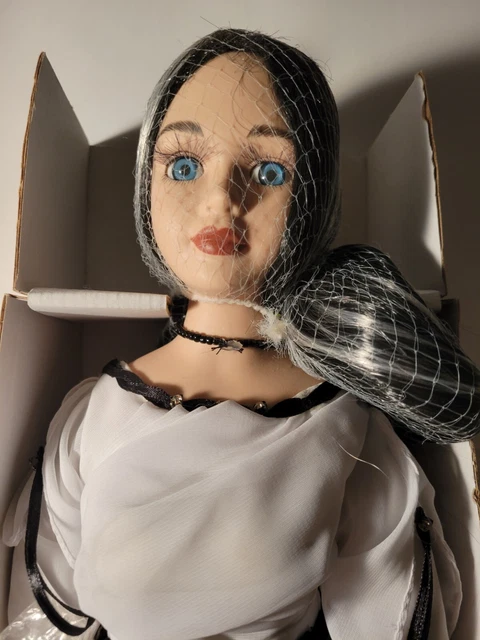 heritage signature collection porcelain doll Lilatella Halloween 90062 2